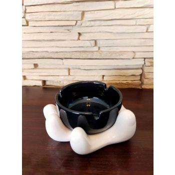 Popielniczka popielnica ręka do papierosów CZARNA