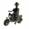 stojak metalowy na wino motor motocyklista